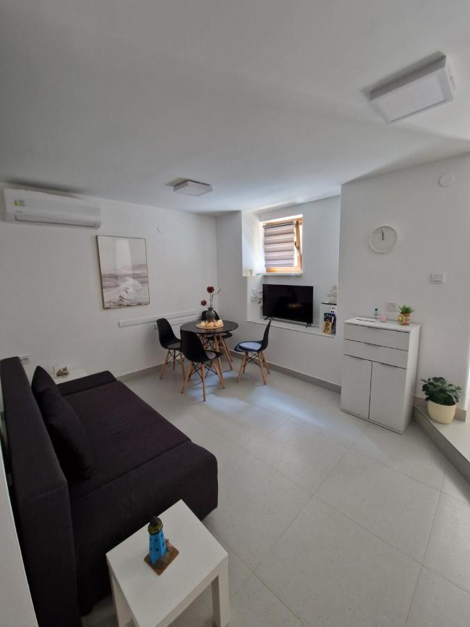 Zad Senj Apartman 外观 照片